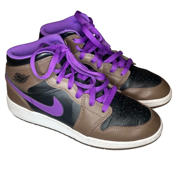 Jordan Other - Nike Air Jordan 1 Mid GS Palomino Wild Berry Brown Black DQ8423-215 Size 6Y